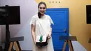 Hamil bukan lah penghalang bagi ibu muda yang satu ini untuk menjalani serangkaian aktifitasnya. Sandra Dewi, di usia kehamilannya yang sudah memasuki 8 bulan, masih beraktifitas seperti biasa. (Deki Prayoga/Bintang.com)