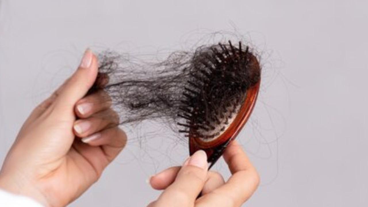 Rambut Rontok Akibat Stres? Temukan Solusi dan Cara Pencegahannya!