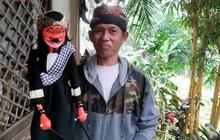 Cerita Dalang di Tasik Pilih Tinggal Menyepi di Tengah Hutan, Hidup Bersama Wayang