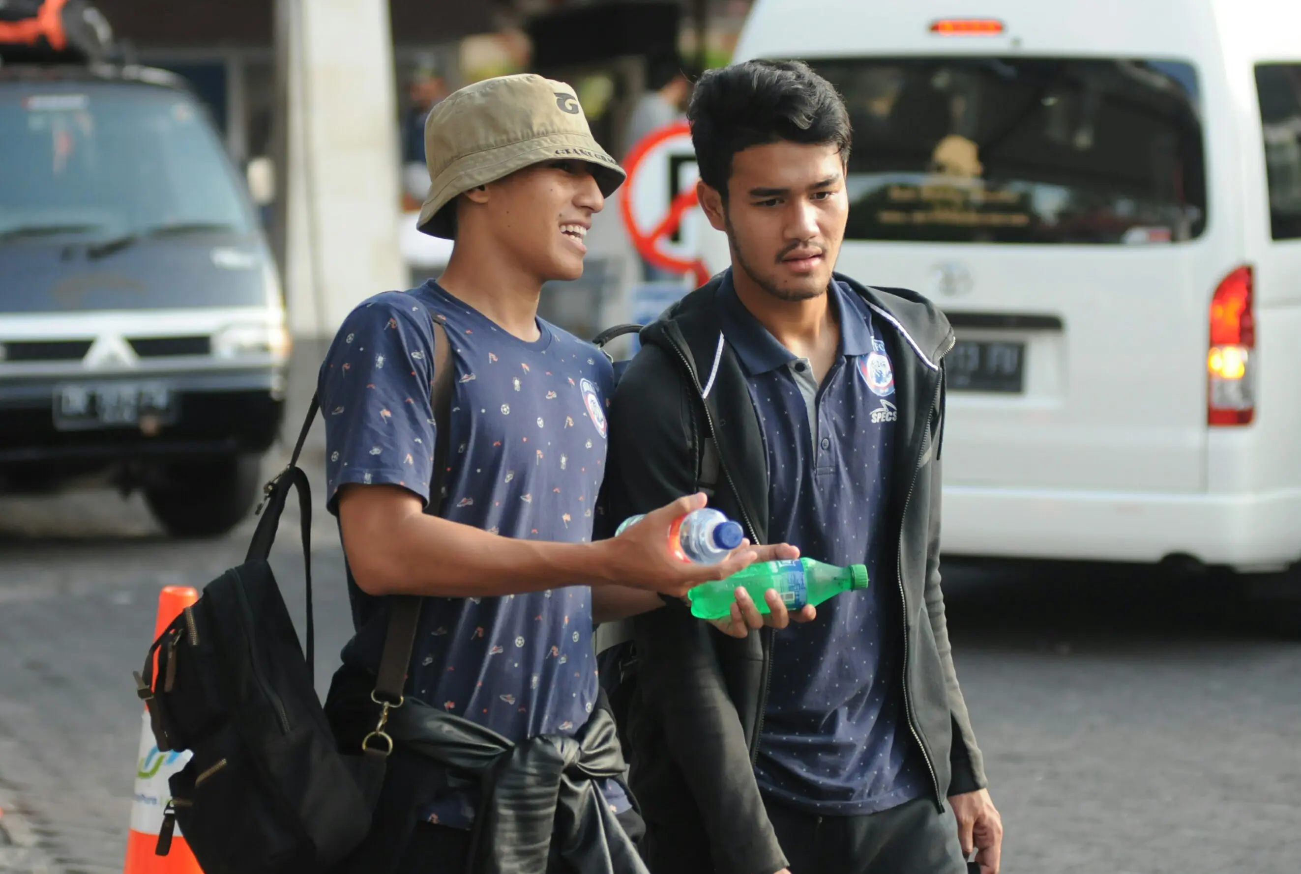 Hanif Sjahbandi dan Muhammad Rafli merupakan dua pemain yang jadi warisan Aji Santoso di Arema FC. (Bola.com/Iwan Setiawan)