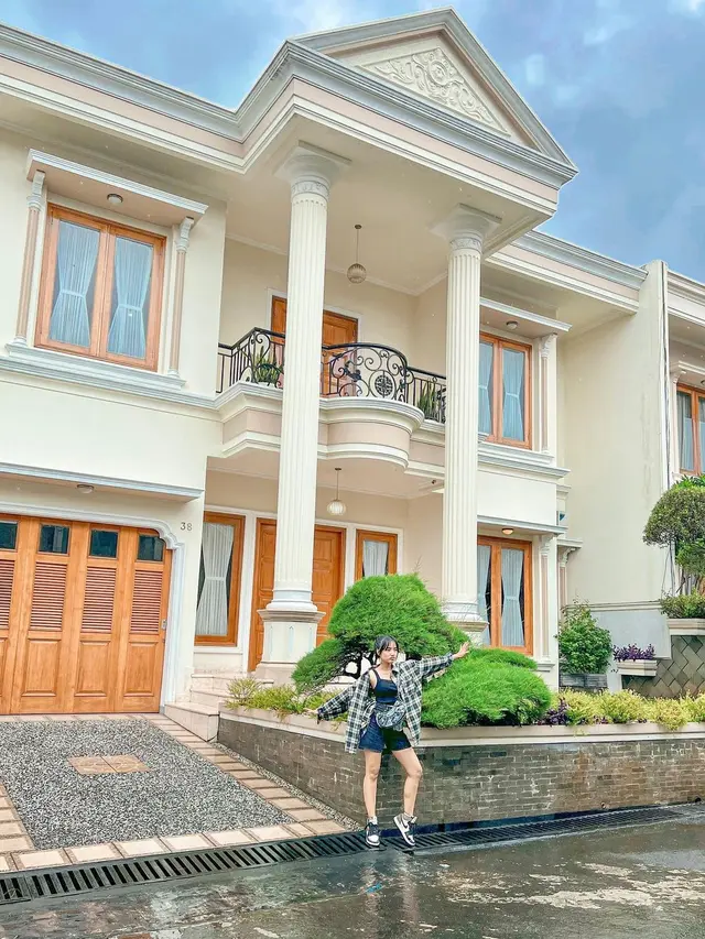 Intip Mewahnya Rumah Fuji, Wujudkan Impian Mendiang Vanessa Angel dan Bibi Andriansyah untuk Gala Sky. (instagram.com/fuji_an)