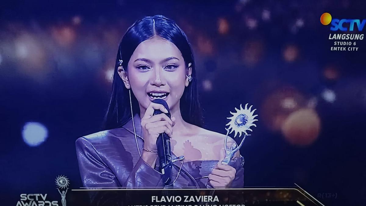 Flavio Zaviera Raih Gelar Aktris Pendamping Paling Ngetop dalam SCTV Awards 2025, Ungkap Harapan Indah