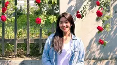 Karier Amelia Tantono di dunia hiburan kian cemerlang, bahkan ia sempat syuting bareng boyband ternama asal Korea NCT 127. Kini wanita 30 tahun itu makin rajin berdandan dengan mode ala Korea.  (Liputan6.com/IG/@amelia_tantono).