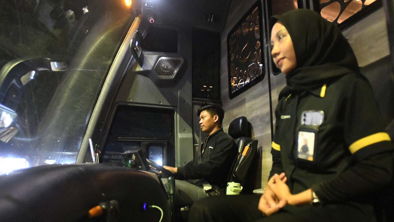 FOTO: Merasakan Sensasi Kenyamanan Bus AKAP Premium Jakarta-Madiun