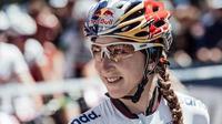 8 World’s Hottest Female Mountain Bike (MTB) Riders