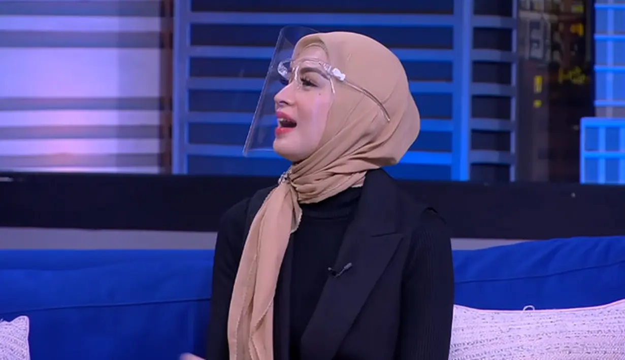 Donita (Youtube/TonightShowNet)