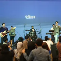 Adikara menutup Fimela Day 2024 hari pertama. [Adrian Putra/Fimela]