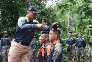 Kepala BSSN Letnan Jenderal TNI (Purn.) Nugroho Sulistyo Budi saat napak tilas persandian di Yogyakarta. (Liputan6.com/Kukuh Setyono)