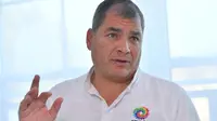Mantan Presiden Ekuador,  Rafael Correa yang dituduh melakukan penculikan terhadap lawan politiknya. (AFP/Emmanuel Dunand)
