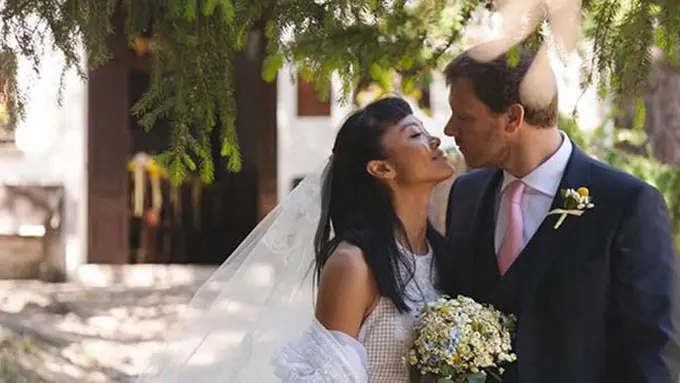 [Bintang] Kelly Tandiono