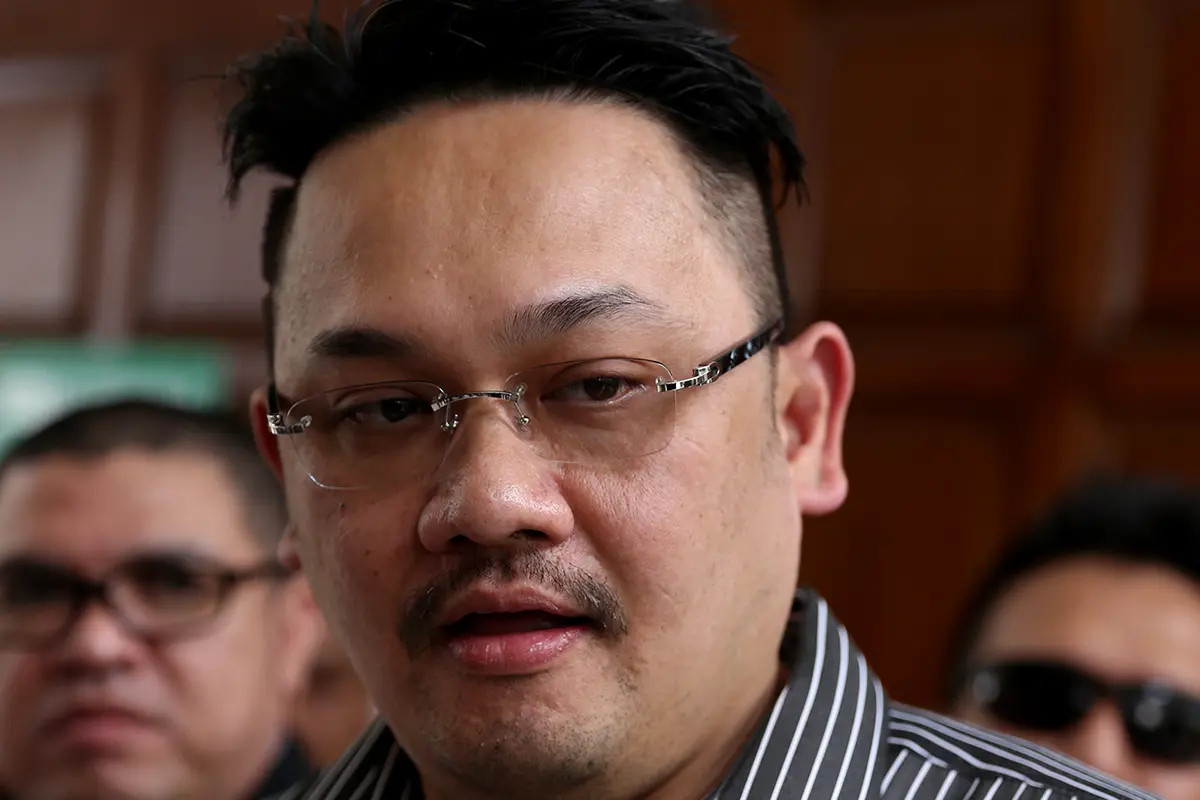 [Bintang] Farhat Abbas