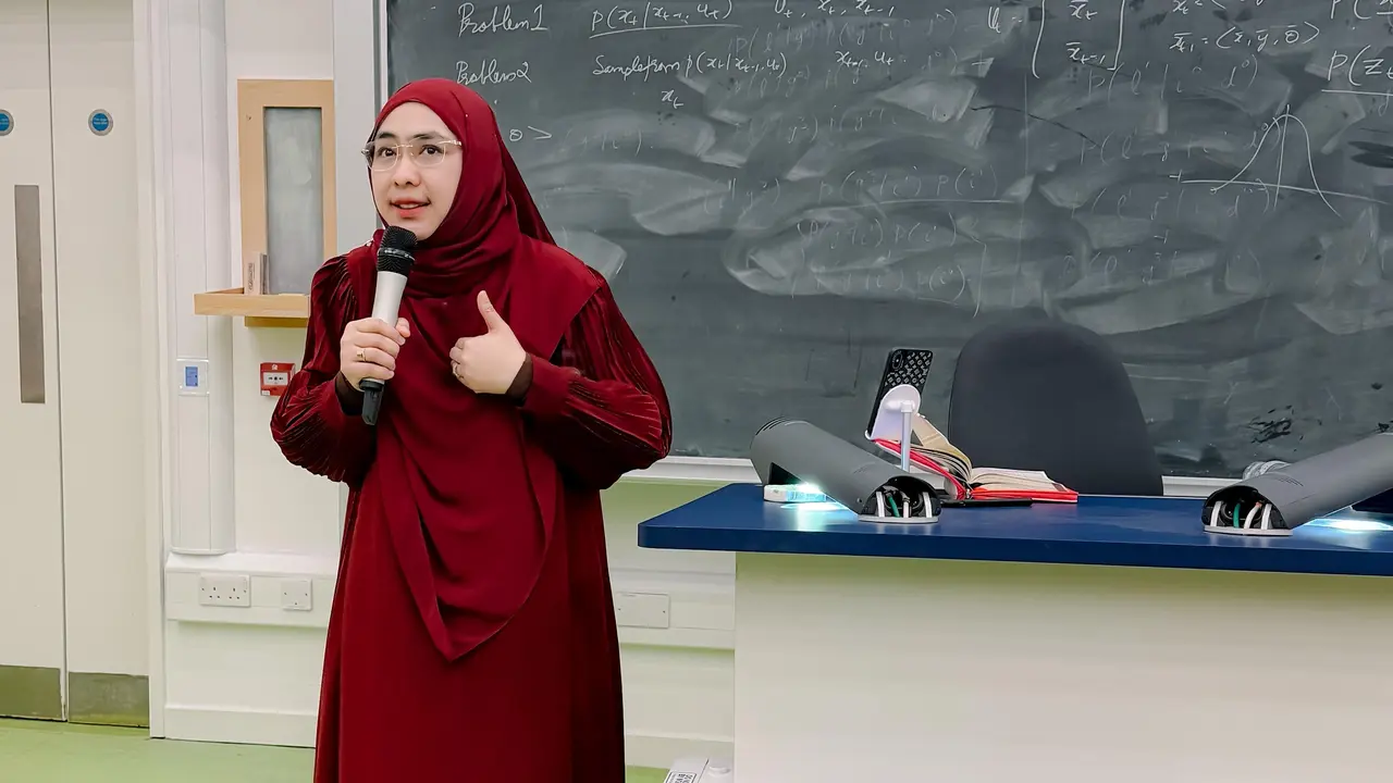 Oki Setiana Dewi