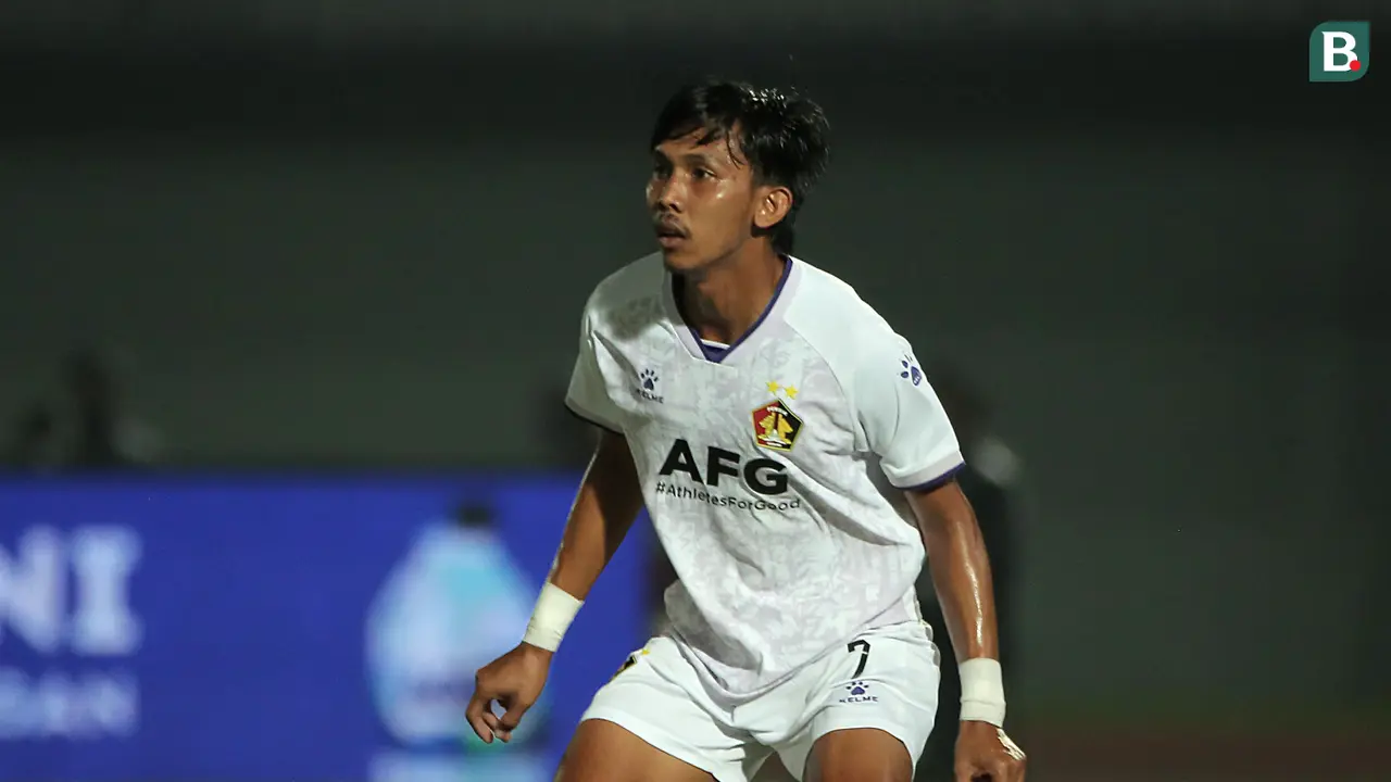Pemain Persik Kediri Yusuf Meilana Fuad Burhani