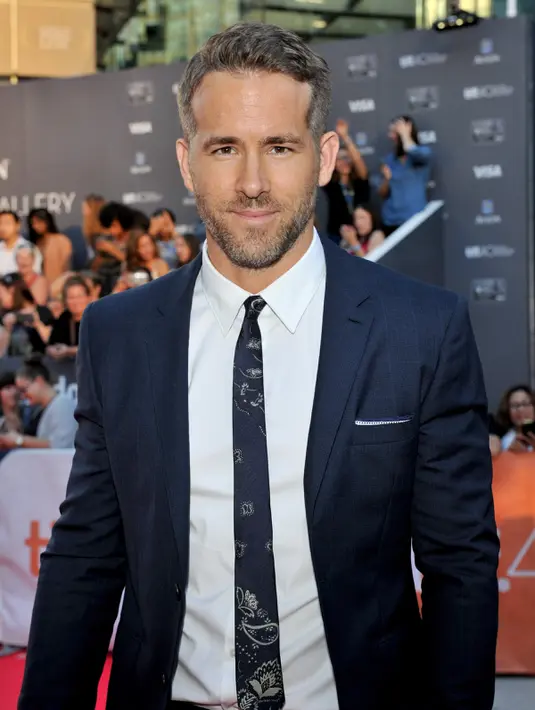Wajah asli Ryan Reynolds saat datang di acara Toronto International Film Festival 2015 di Kanada. (Sonia Recchia/Getty Images/AFP)