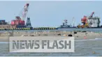 Minggu (16/4/2016), Ratusan nelayan di Teluk Jakarta berencana melakukan aksi penyegelan pulau reklamasi yakni Pulau G yang sedang dibangun. Para nelayan ini menolak reklamasi pantai utara Jakarta.