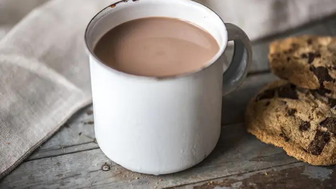 7 Minuman Hangat yang Bisa Bantu Tenangkan Pikiran