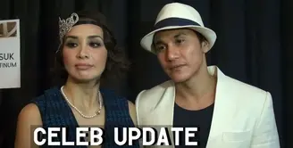 Vino G Bastian dan istri, Marsha Timothy berbagi peran untuk menjaga anak di bulan Ramadan.