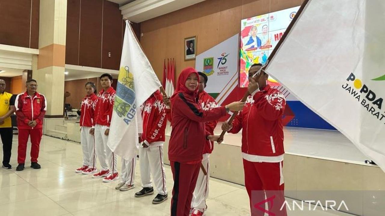 Target 30 Emas! Pemkab Bekasi Lepas 229 Atlet Popda Bekasi untuk Popda XIV Jawa Barat
