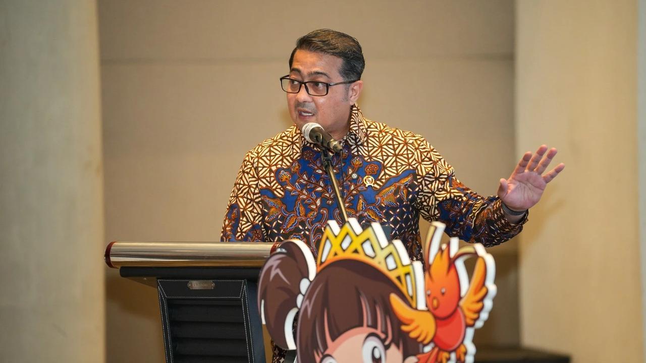Menteri Ekraf Teuku Riefky Harsya saat launching Indonesia Animation Report 2026