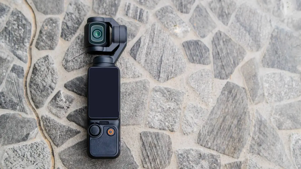 Bikin Konten Petualangan Lebih Praktis, Ini Rekomendasi Pocket Action Camera Terbaik