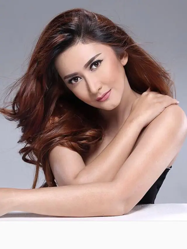 [Bintang] Nafa Urbach