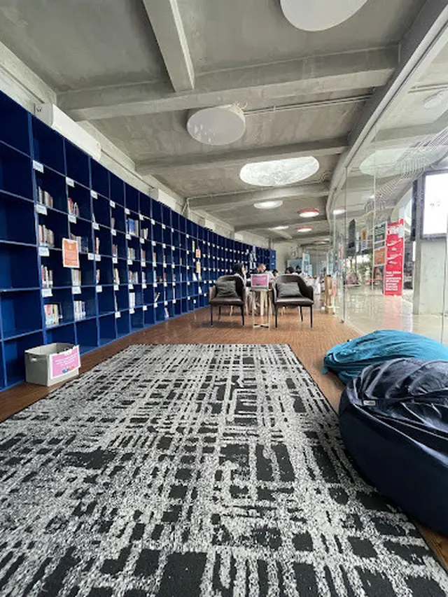 Perpustakaan Taman Literasi Martha Christina Tiahahu (GMaps/ Modjoe MJ)