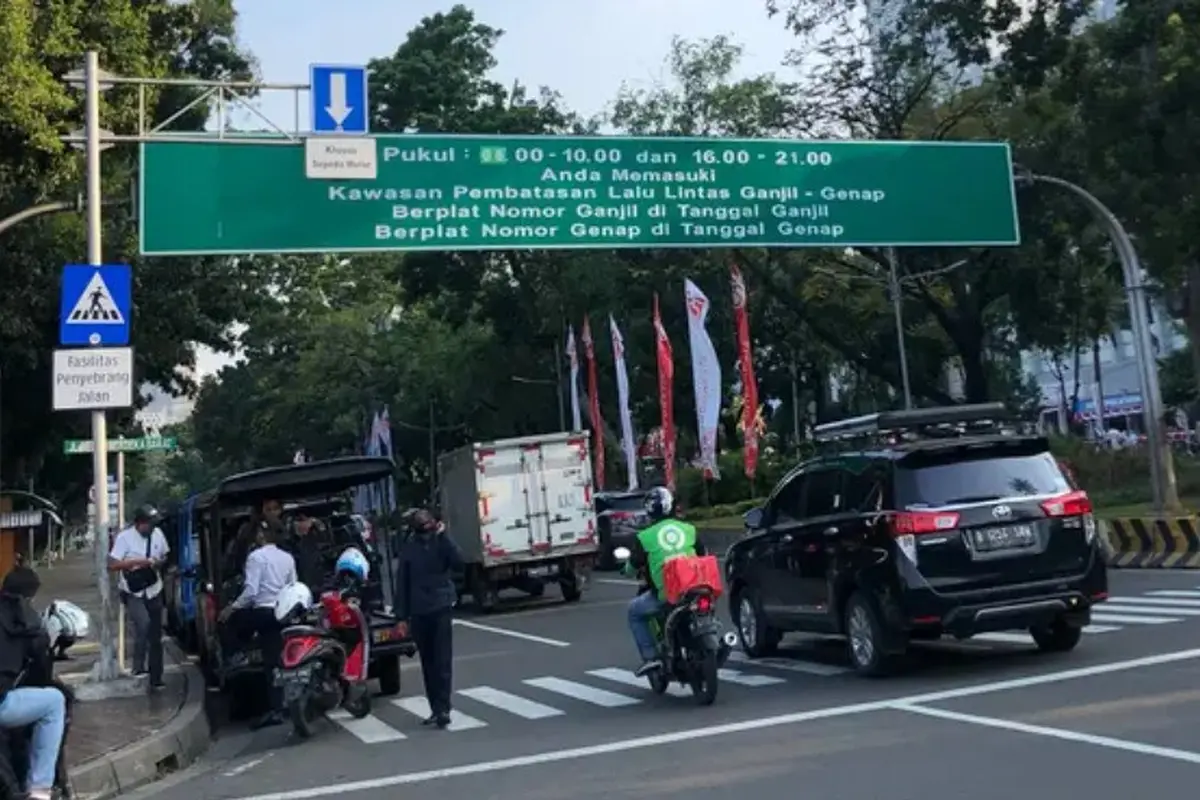 Ganjil genap Jakarta.