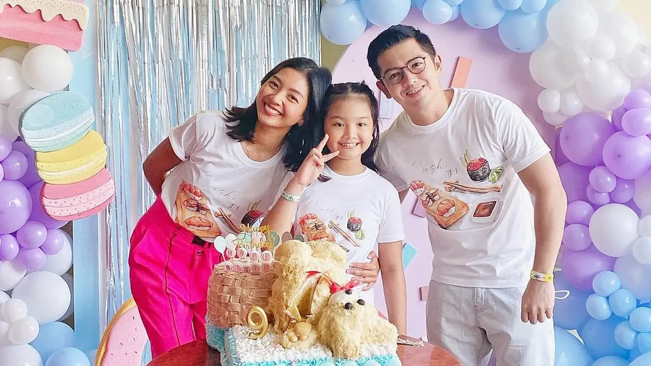 [Fimela] Nicky Tirta dan Liza Elly