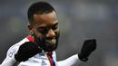 Pada musim 2016-17,  Alexander Lacazette berhasil membukukan 37 gol dari 45 penampilan bersama Lyon dalam semua kompetisi. (AFP/Jeff Pachoud)