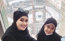 Foto-foto Bilqis Anak Ayu Ting Ting Tampil Mengenakan Hijab, Penampilannya Tak Kalah Cantik dari Sang Bunda