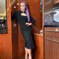 Penampilan Kelly Osbourne yang turun berat badan 38 kilogram usai menjalani operasi pengecilan lambung (dok.instagram/@kellyosbourne/https://www.instagram.com/p/CKFCN4PFrHN/Komarudin)