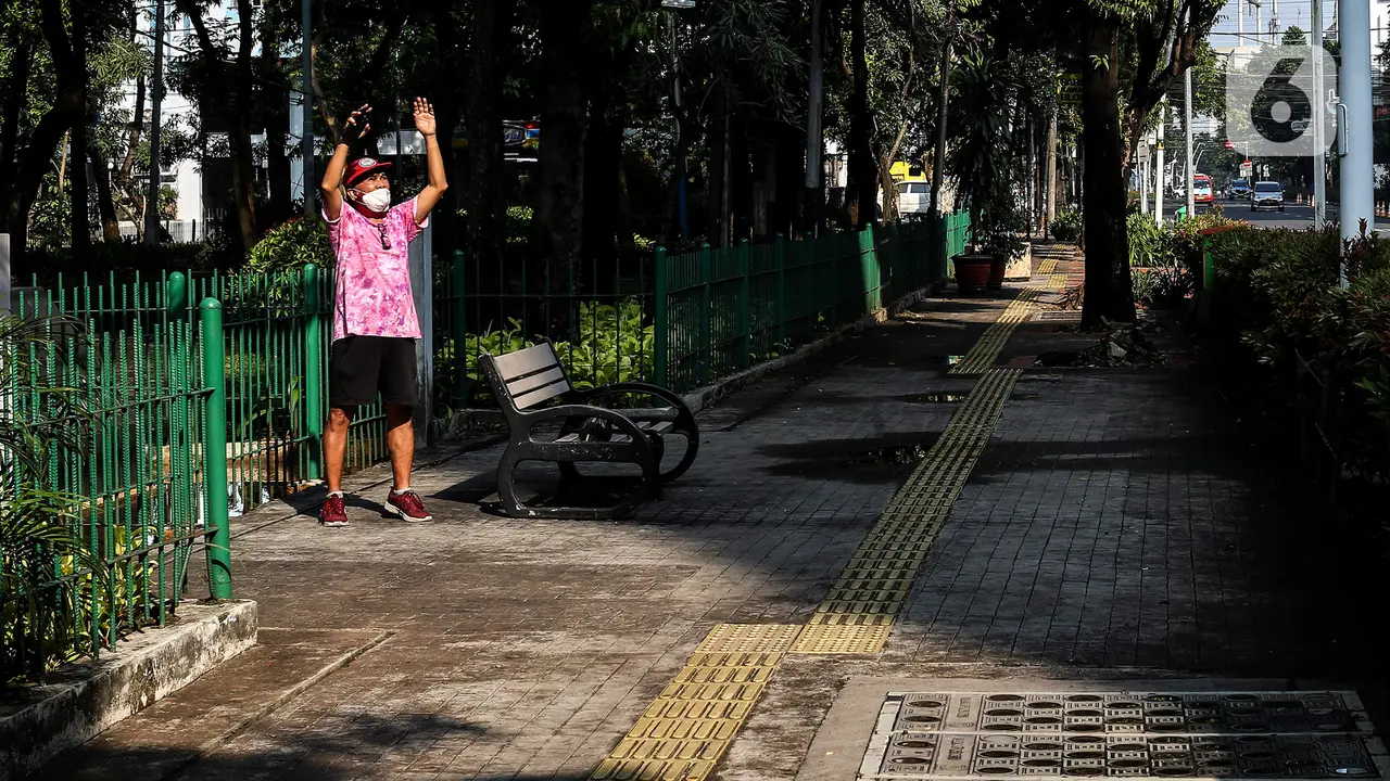 Kasus Aktif dan Kematian Akibat COVID-19 di Jakarta Turun