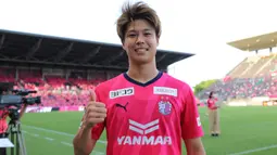 Di posisi kedua ditempati oleh Koji Toriumi yang telah tampil dalam 20 laga Cerezo Osaka musim ini di J1 League 2024. Dari total 1623 menit, ia mencatatkan statistik 31 blok, 70 sapuan, 19 tekel, 19 kali memenangi duel serta melakukan 14 pelanggaran. (www.cerezo.jp)