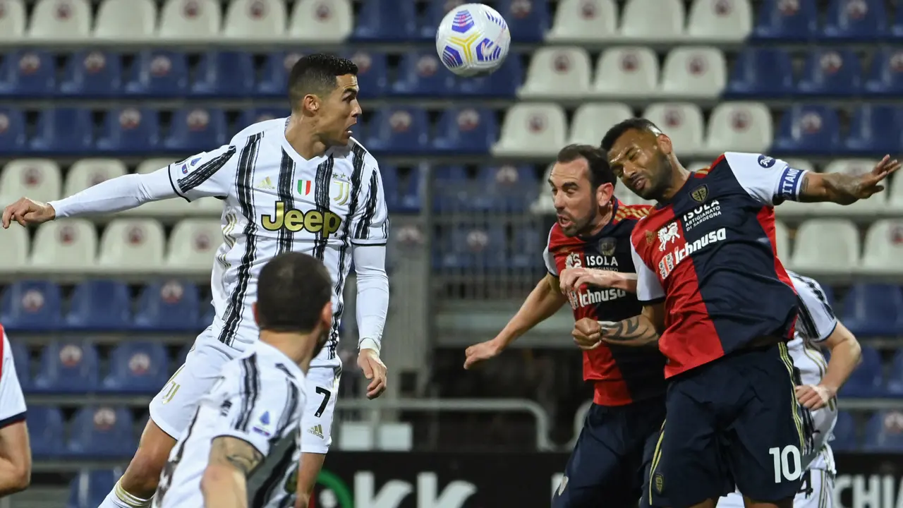Cristiano Ronaldo Cetak Hat-trick di Juventus vs Cagliari