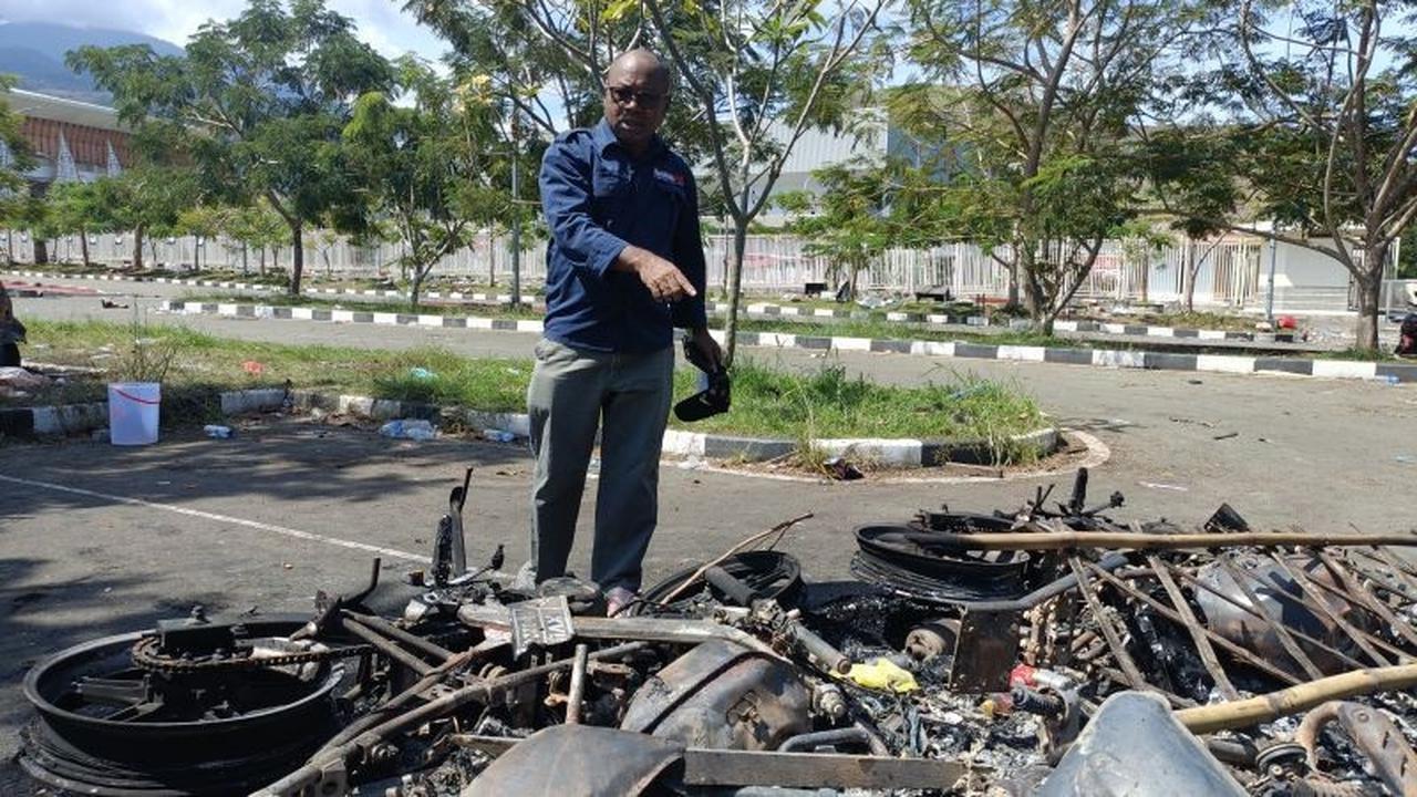 Komnas HAM Papua Temukan 30 Kendaraan Terbakar Pasca Kerusuhan Stadion Lukas Enembe