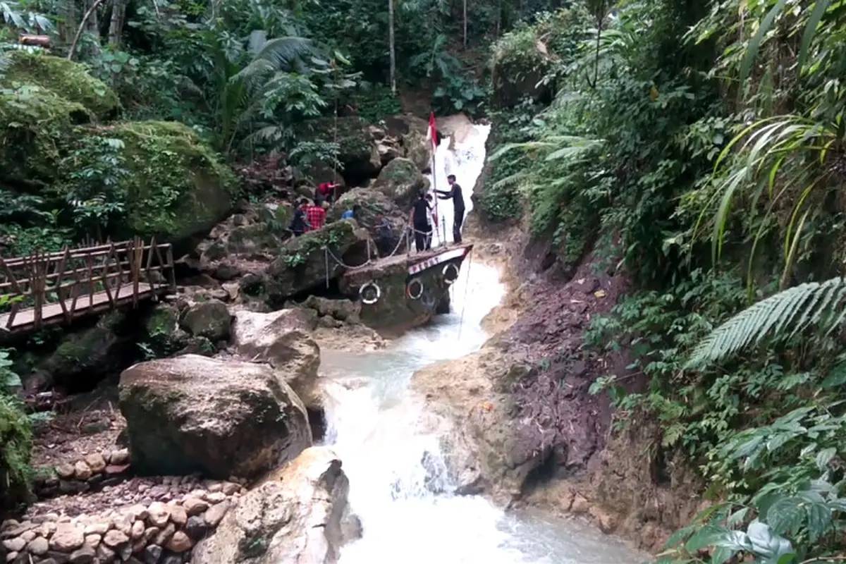 Air Terjun Kedung Pedut