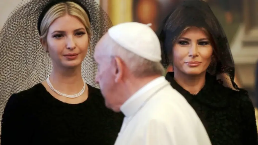 Tak Seperti di Saudi, Melania Pakai Kerudung saat di Vatikan  (AFP)