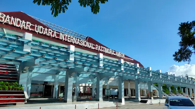 Kabut Asap Pekat, Belasan Penerbangan di Ambon Dibatalkan