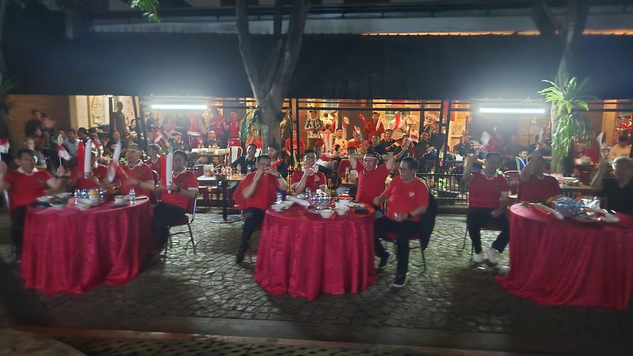 Badan Intelijen Negara Republik Indonesia (BIN RI) menggelar nobar semifinal AFC U-23 antara Indonesia vs Uzbekistan. Kegiatan tersebut diadakan di Mako BIN, Jakarta, Senin (29/4) malam (Istimewa)