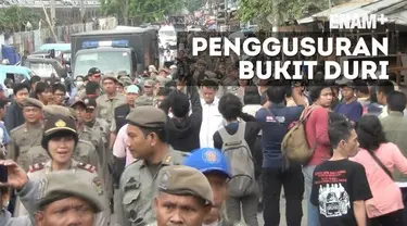 Walikota Jakarta Selatan membantah terkait tanah warga yang bersertifikat terkena pembongkaran.