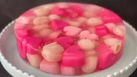 Farah Quinn membagikan resep puding leci yang cocok dijadikan sajian untuk berbuka puasa. (dok. Instagram @farahquinnofficial/https://www.instagram.com/p/B_UIC61h8xI/Putu Elmira)