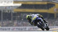 Rossi meraih podium di MotoGP Prancis. (AP Photo/David Vincent)