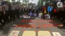 Majelis hakim juga membebaskan Haris Azhar dan Fatia Maulidiyanti dari segala dakwaan. (merdeka.com/Arie Basuki)