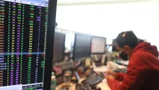 OJK Beri Sanksi kepada Ekuator Swarna Sekuritas