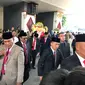 Mantan Gubernur DKI Djarot Saiful Hidayat sebelum pelantikan anggota DPR. (Liputan6.com/Delvira Hutabarat)