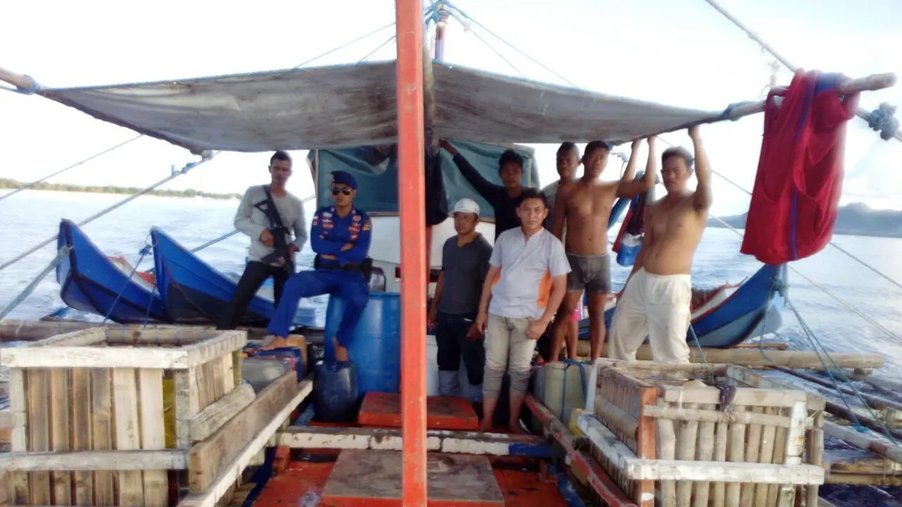 Ditinggal Jokowi 2 Hari, Kapal Filipina Curi Ikan Lagi di Talaud