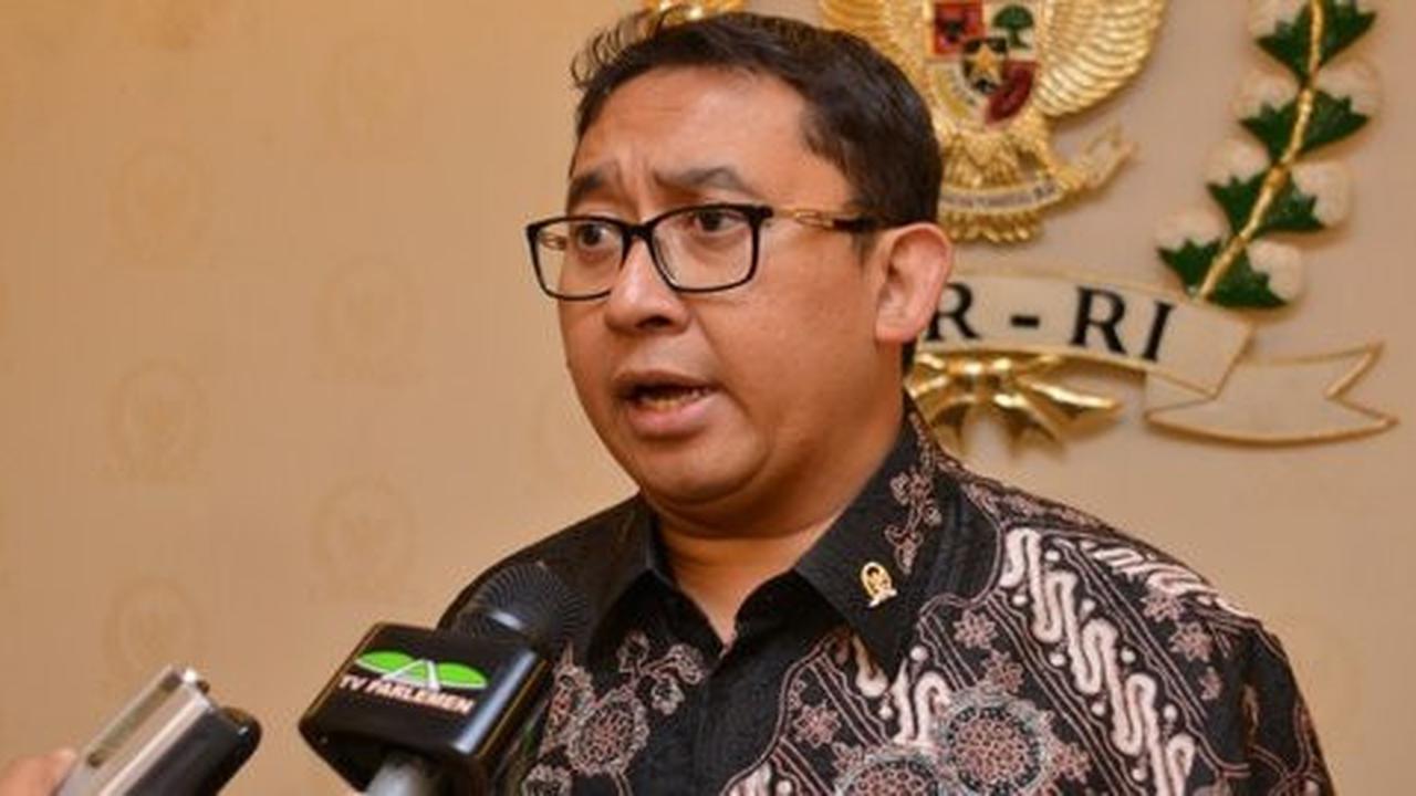 Teten pastikan reshufle, Fadli Zon sebut 'Teten itu siapa?