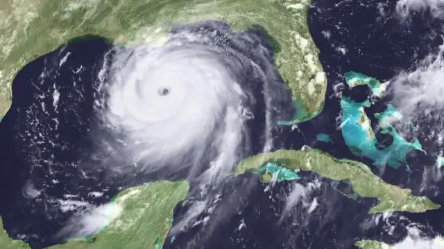 Seperti inilah gambar badai Katrina di New Orleans sebagaimana direkam dari satelit di orbit.
