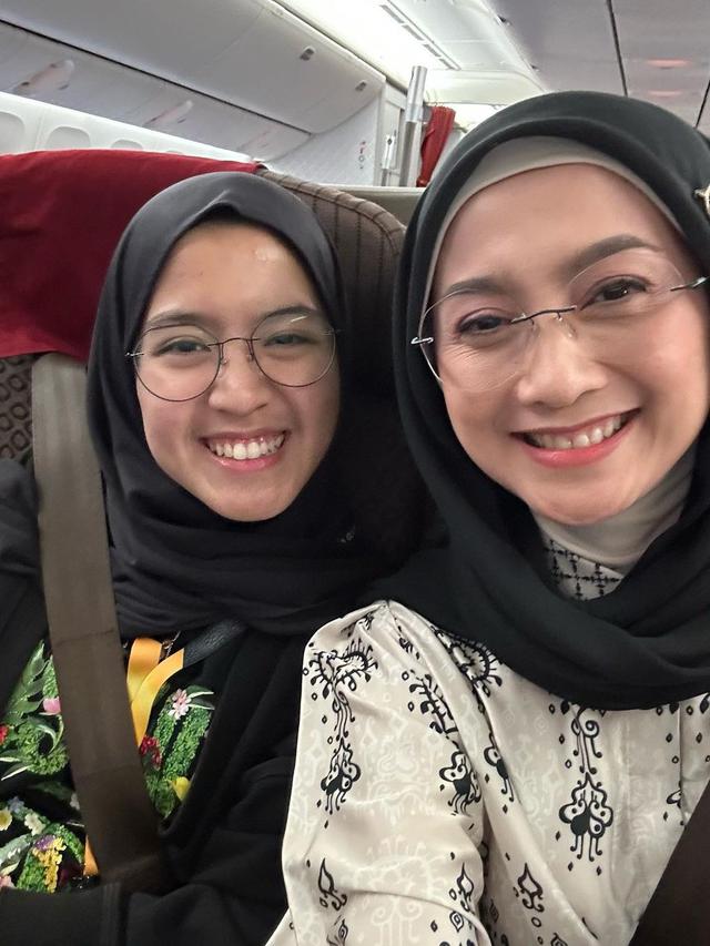Desy Ratnasari dan Nasywa Nathania Hamzah