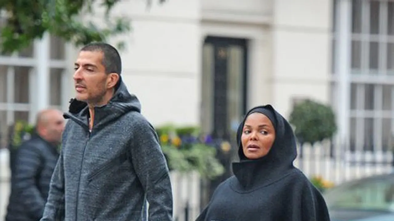 Janet Jackson dan Wissam Al Mana tengah menanti kelahiran anak pertamanya. (Dailymail)